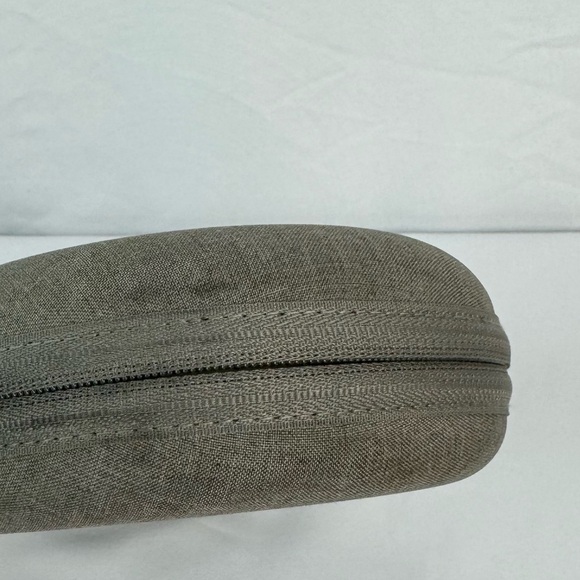 Sony WH-1000XM4 Headphones - Picture 14 of 16